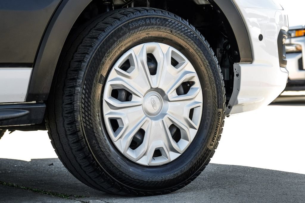 Used 2024 Ford Transit 350 XLT image 54