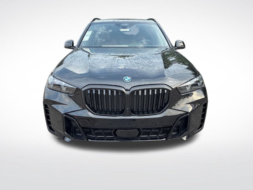 New 2026 BMW X5 xDrive50e w/ M Sport Package AWD/4WD image 8