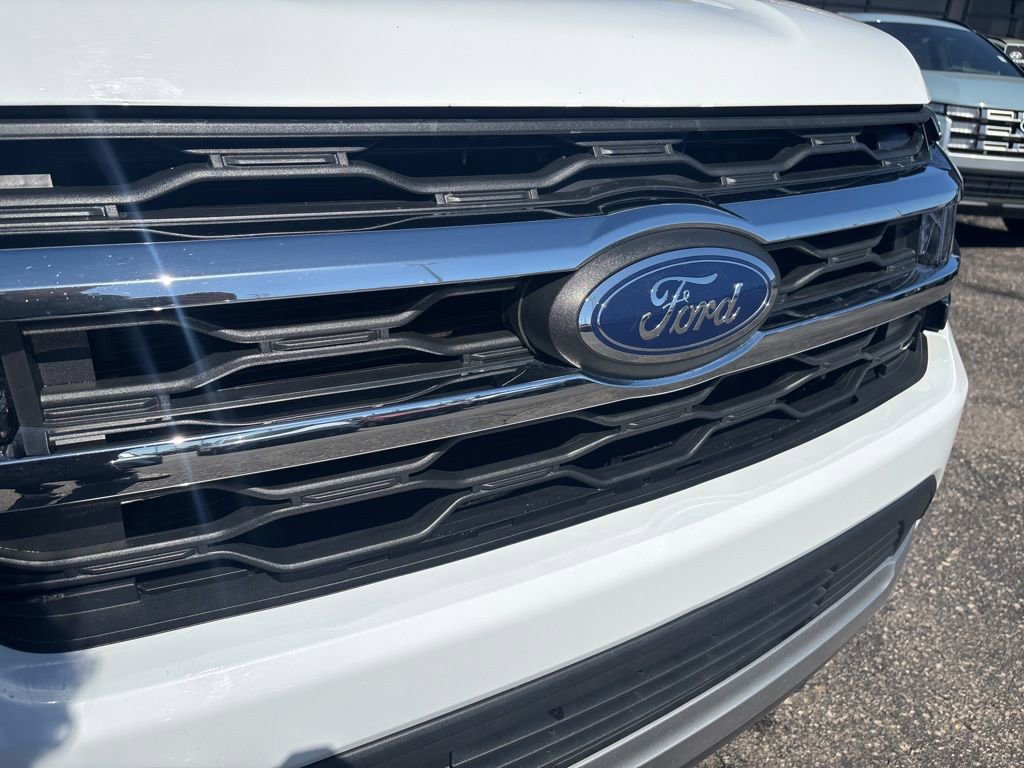 Used 2024 Ford Expedition Max Limited AWD/4WD image 4