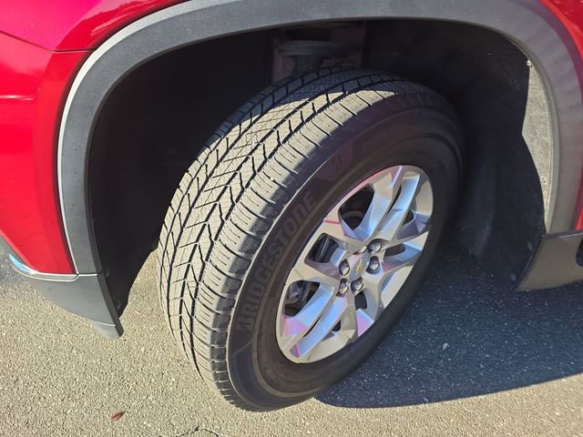 Used 2019 Chevrolet Traverse LT image 49