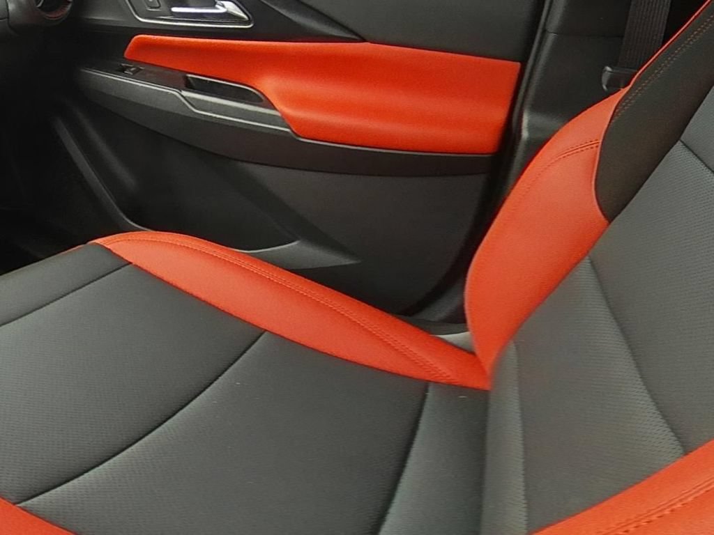 Certified 2026 Chevrolet Equinox EV RS w/ LPO, All-Weather Mat Package FWD image 12