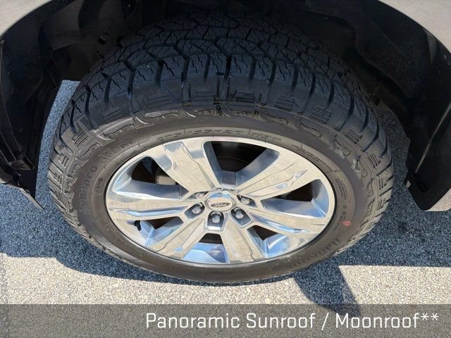 Used 2018 Ford F150 Platinum w/ Equipment Group 701A Luxury AWD/4WD image 22