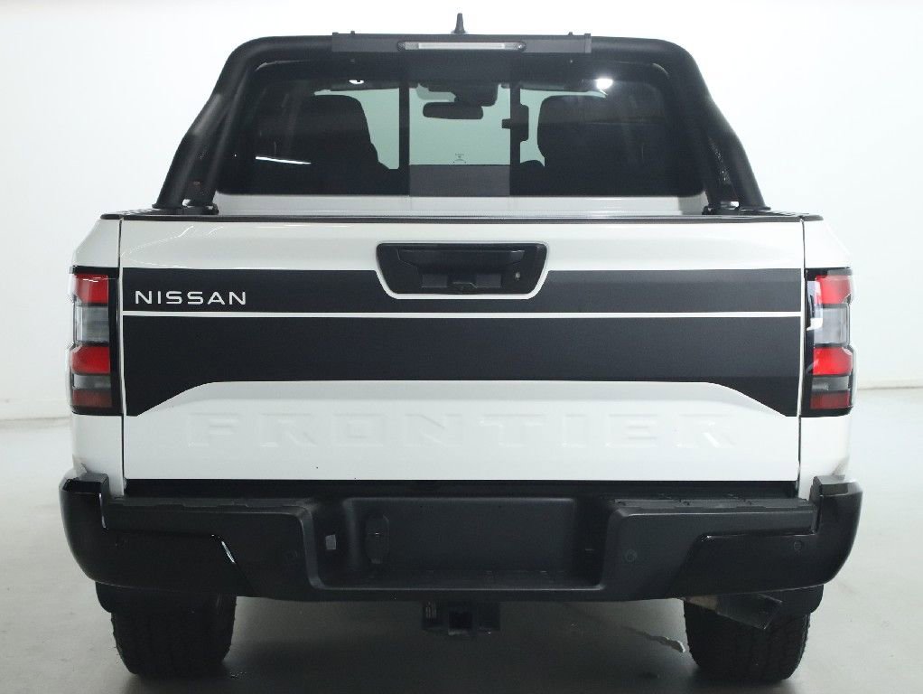 Certified 2024 Nissan Frontier SV w/ Hardbody Edition image 40