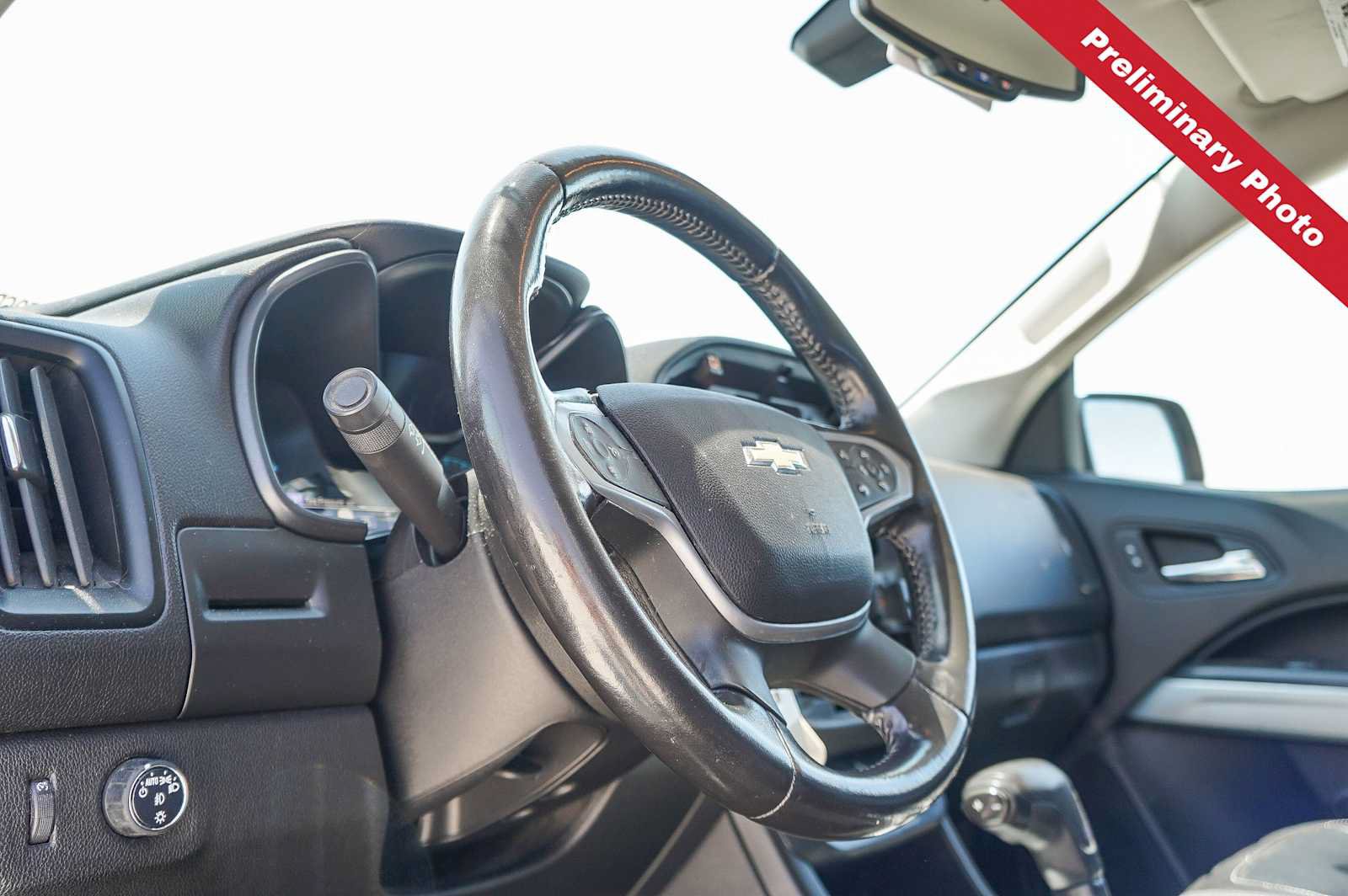 Used 2017 Chevrolet Colorado LT w/ Luxury Package, Chrome RWD image 15