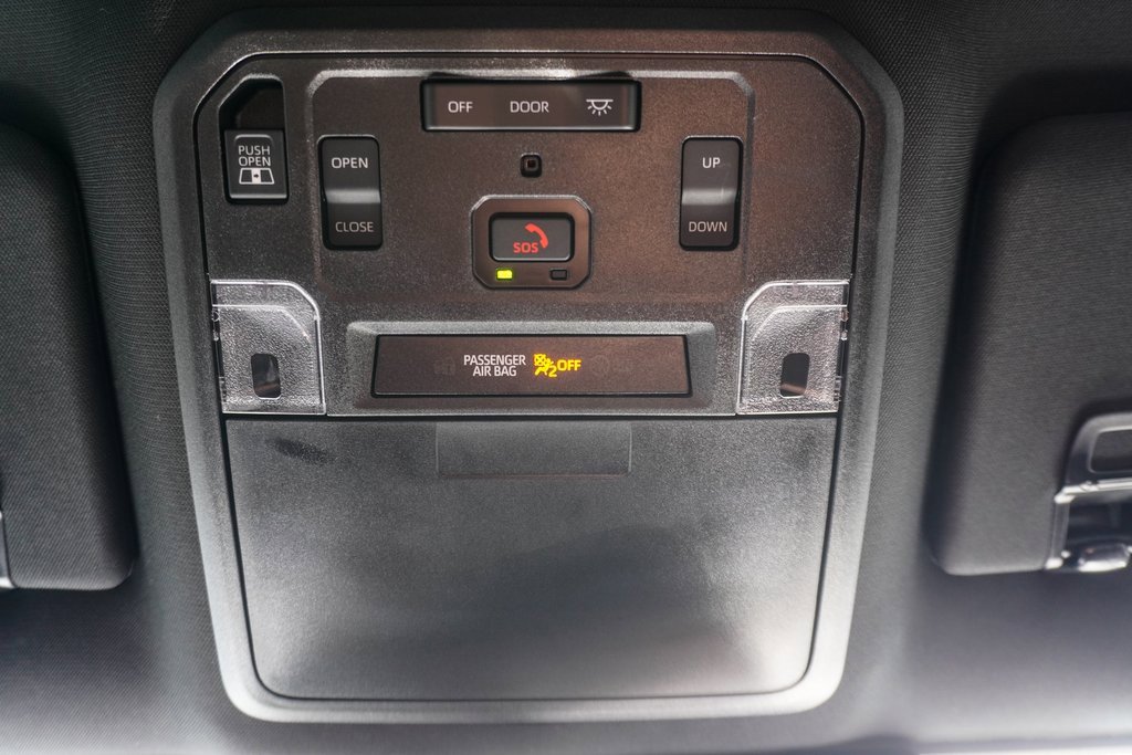 Used 2025 Toyota Tacoma Limited image 29