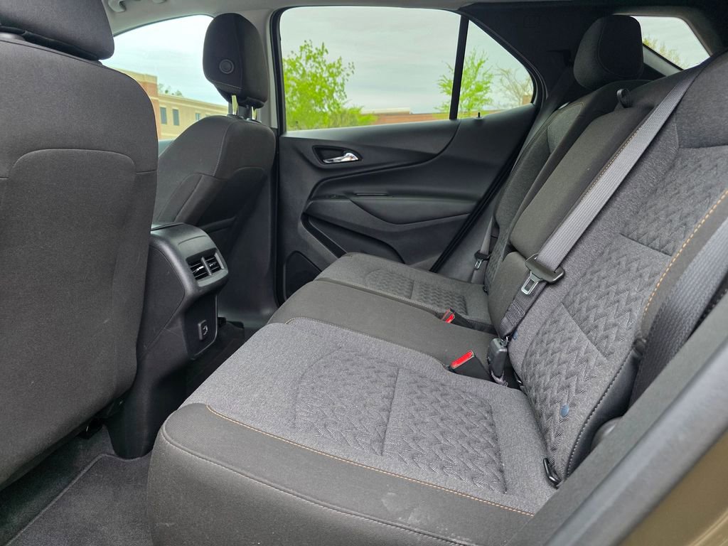Used 2023 Chevrolet Equinox LT image 16