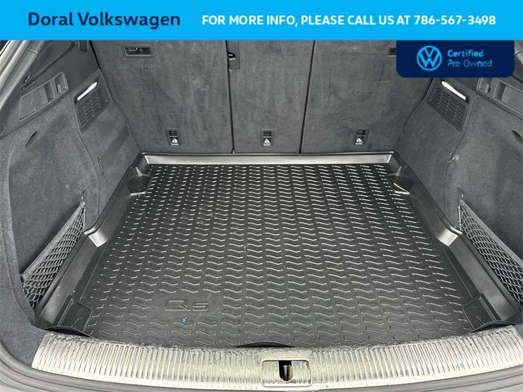 Used 2023 Audi SQ5 Premium Plus w/ Premium Plus Package image 25