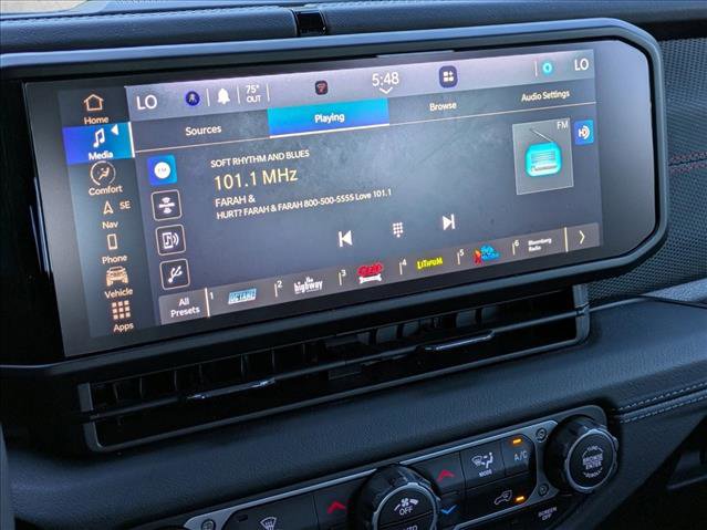 Used 2024 Jeep Wrangler Unlimited Rubicon w/ Technology Group image 12