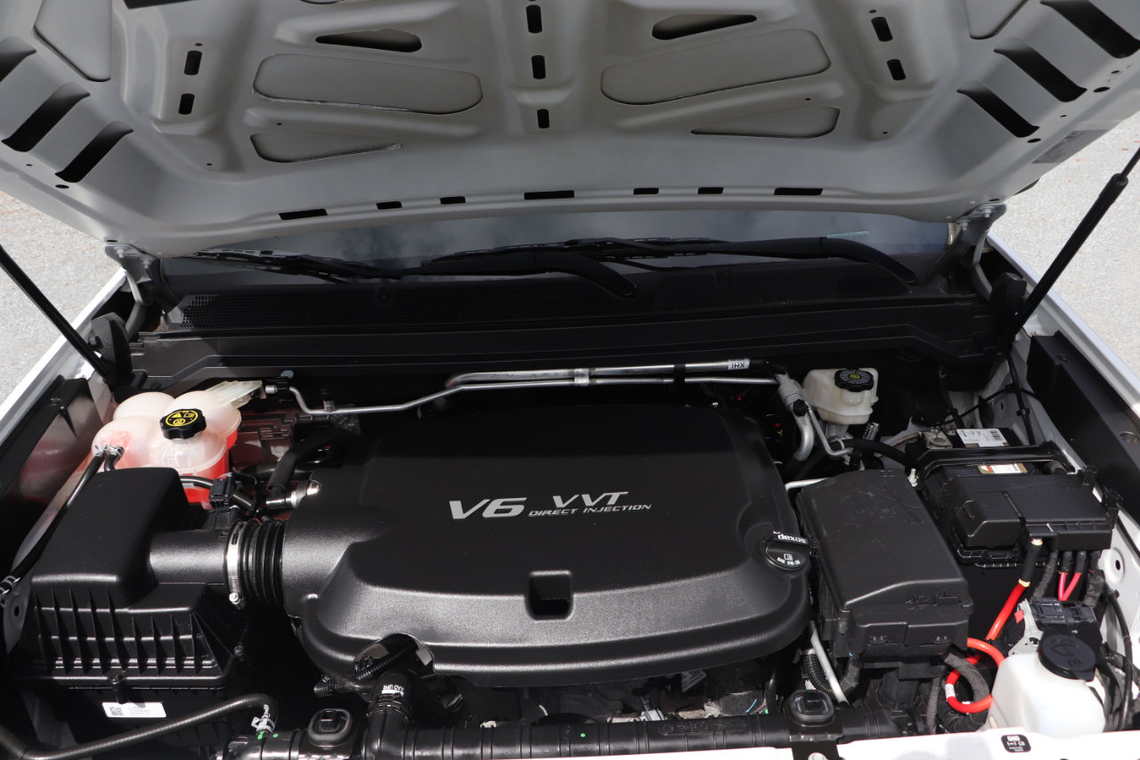 Used 2021 Chevrolet Colorado W/T w/ WT Convenience Package image 35