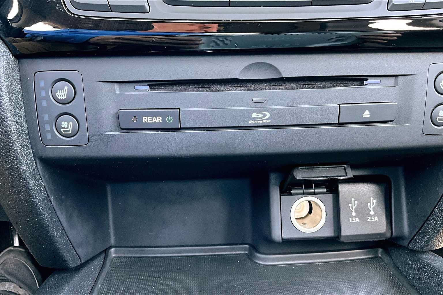 Used 2016 Honda Pilot Elite image 34