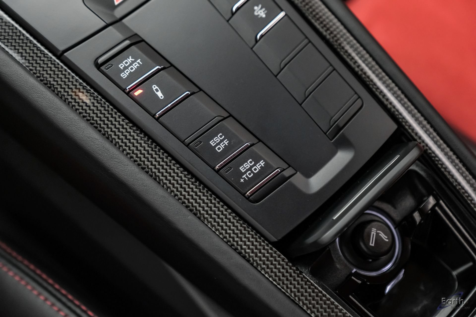 Used 2018 Porsche 911 GT2 RS RWD image 73