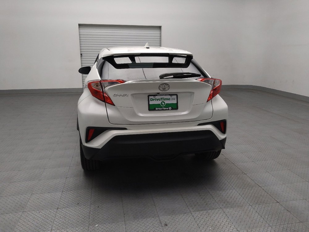 Used 2018 Toyota C-HR XLE image 6