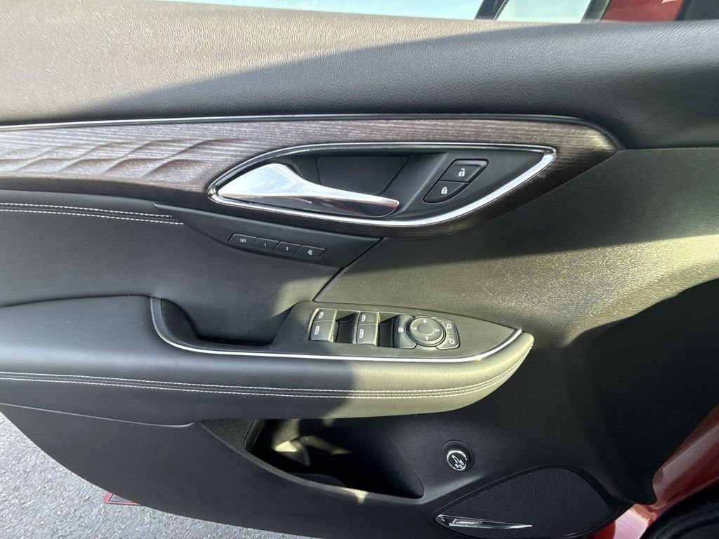 Certified 2023 Buick Envision Avenir image 30