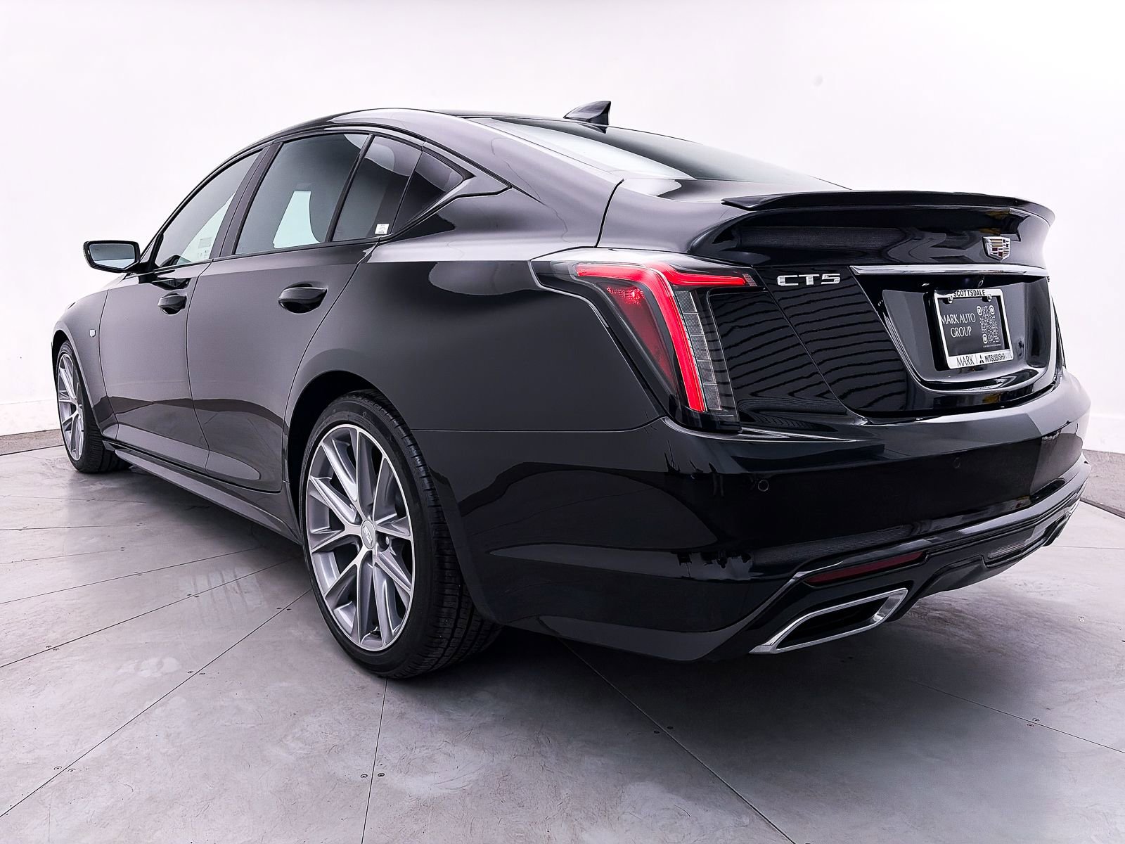 Used 2023 Cadillac CT5 Sport RWD image 16