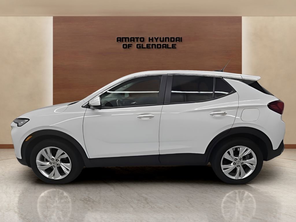 Used 2025 Buick Encore GX Preferred FWD image 3