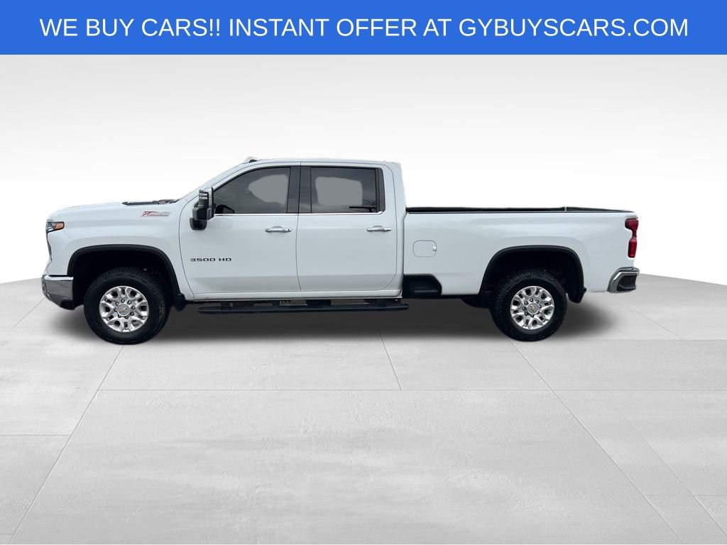 Used 2024 Chevrolet Silverado 3500 LTZ w/ LTZ Convenience Package image 3
