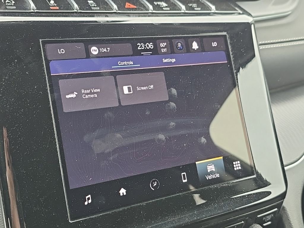 Used 2024 Jeep Grand Cherokee Laredo AWD/4WD image 31