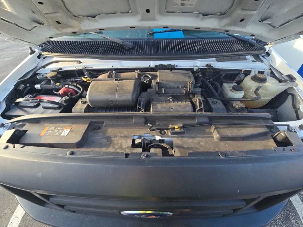 Used 2024 Ford E-350 and Econoline 350 Super Duty w/ Power Windows & Locks Group RWD image 10