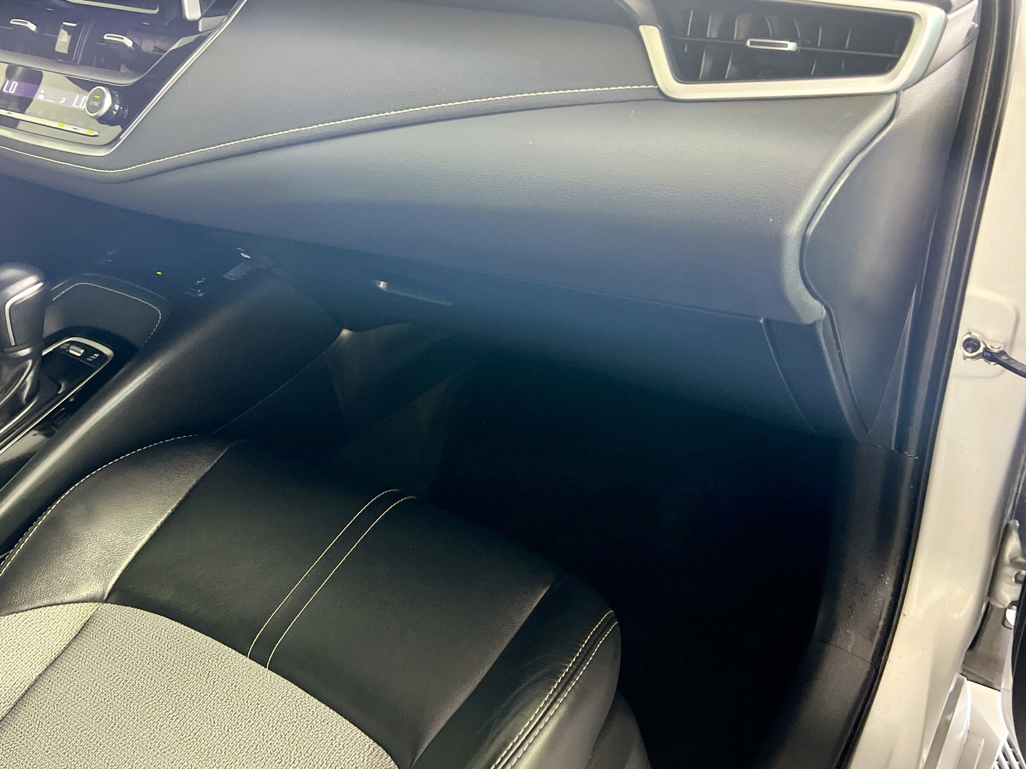 Used 2024 Toyota Corolla XSE image 35