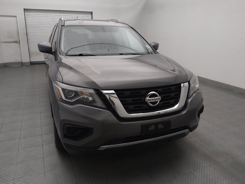 Used 2018 Nissan Pathfinder S AWD/4WD image 14