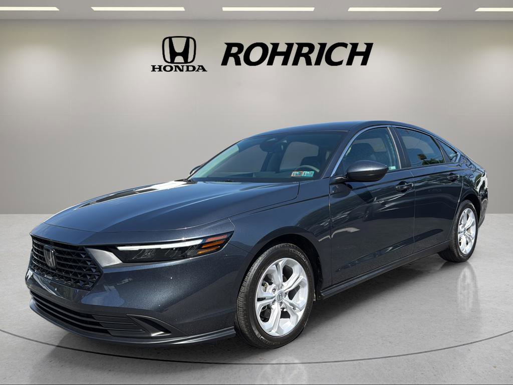 Used 2025 Honda Accord LX image 1