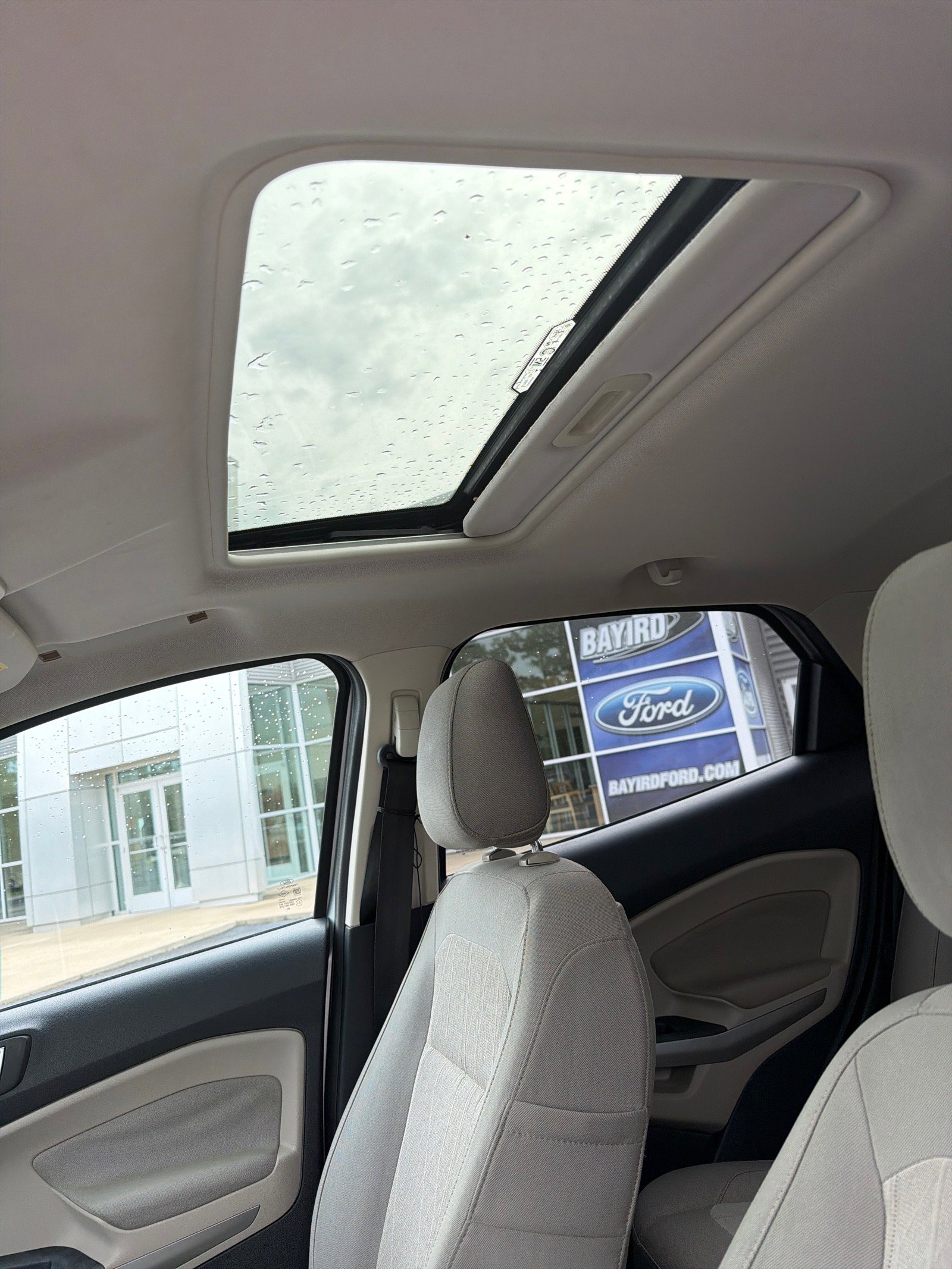 Used 2018 Ford EcoSport SE FWD image 14