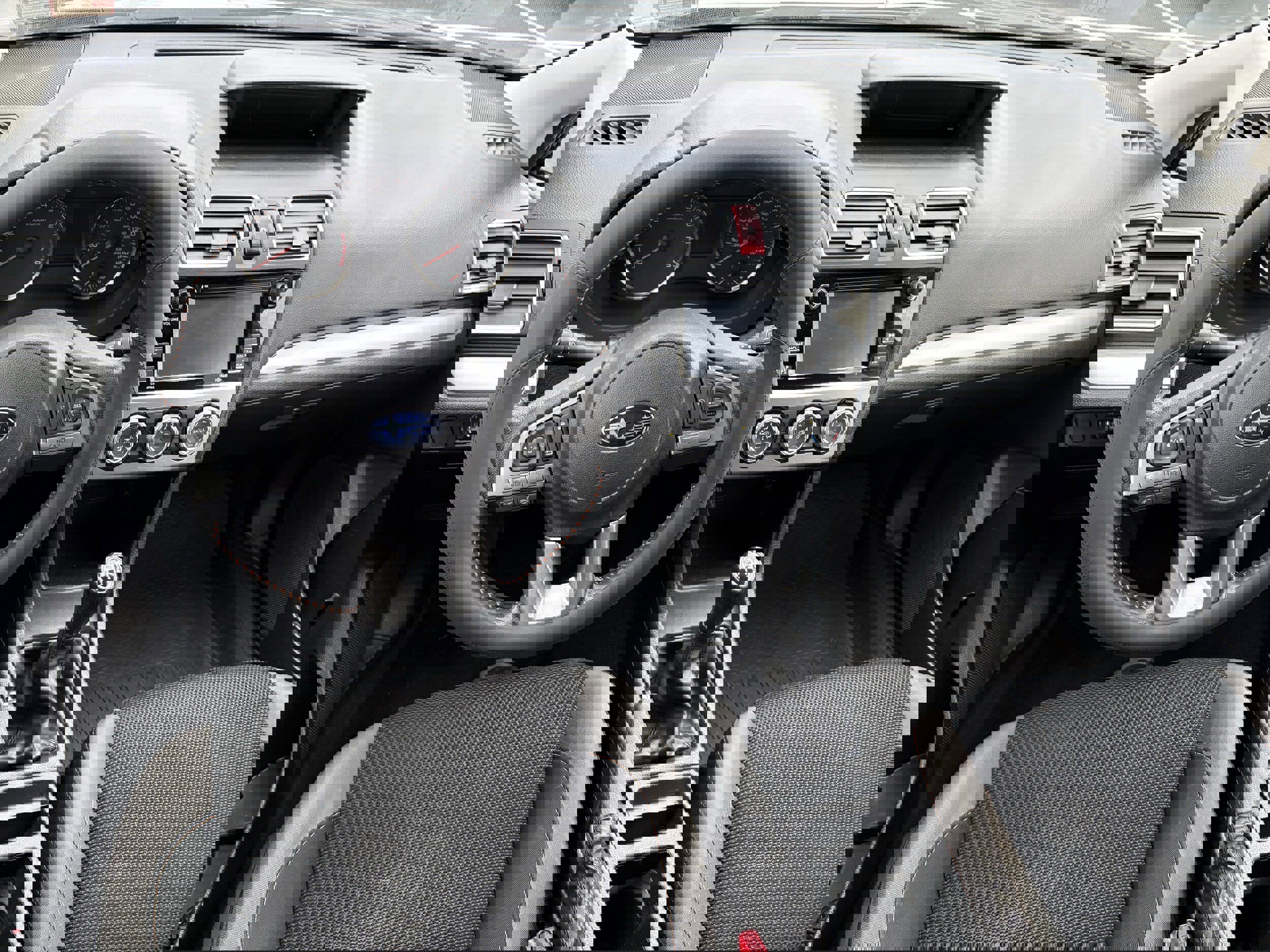 Used 2017 Subaru Crosstrek 2.0i Premium w/ Popular Package #2 image 13