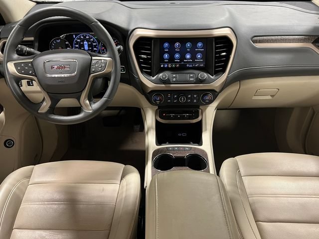 Used 2023 GMC Acadia Denali AWD/4WD image 2