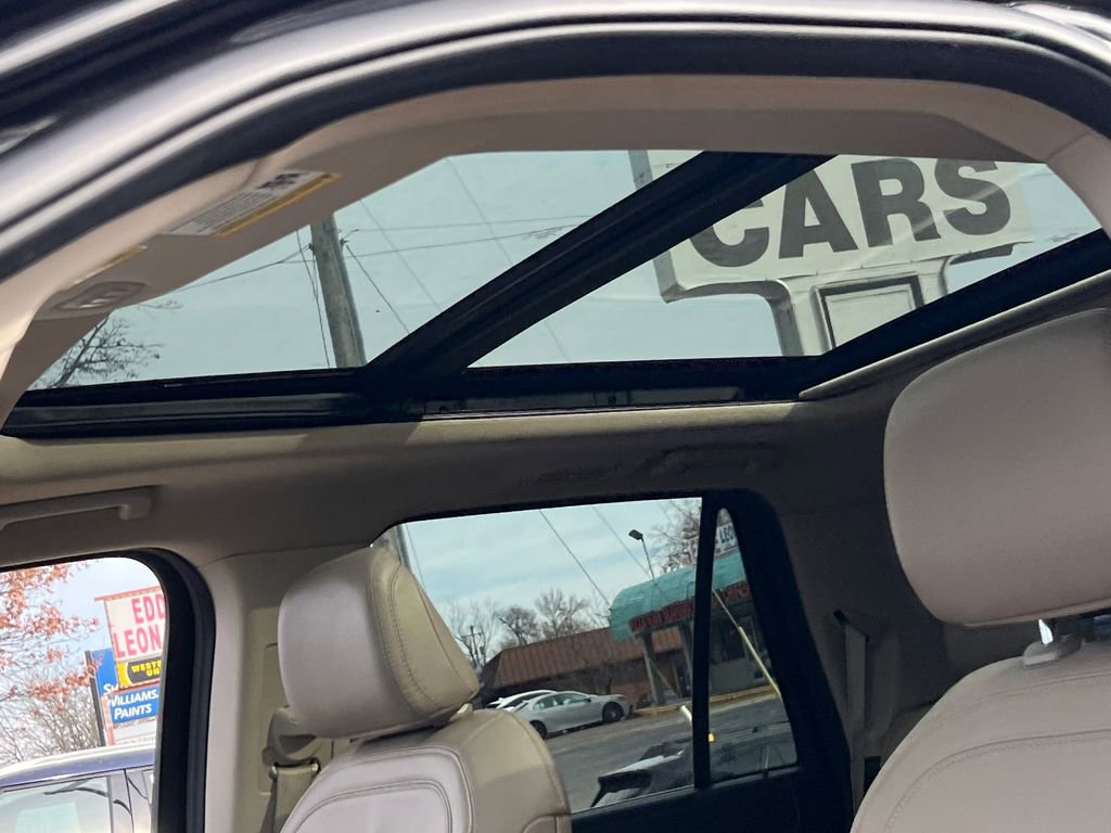 Used 2024 Ford Expedition Limited image 18