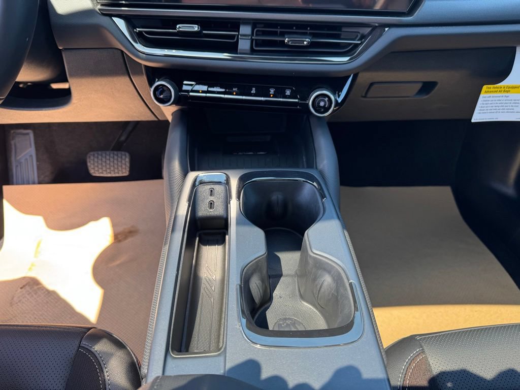 New 2026 Chevrolet Equinox EV RS FWD image 17