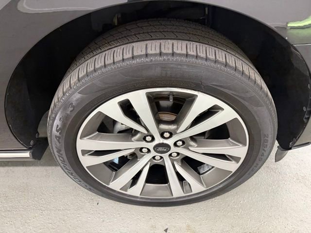 Used 2020 Ford Expedition Max Platinum RWD image 5