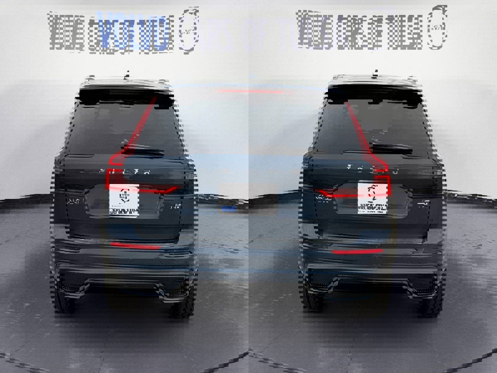 New 2026 Volvo XC60 T8 Plus w/ Protection Package Premier image 4