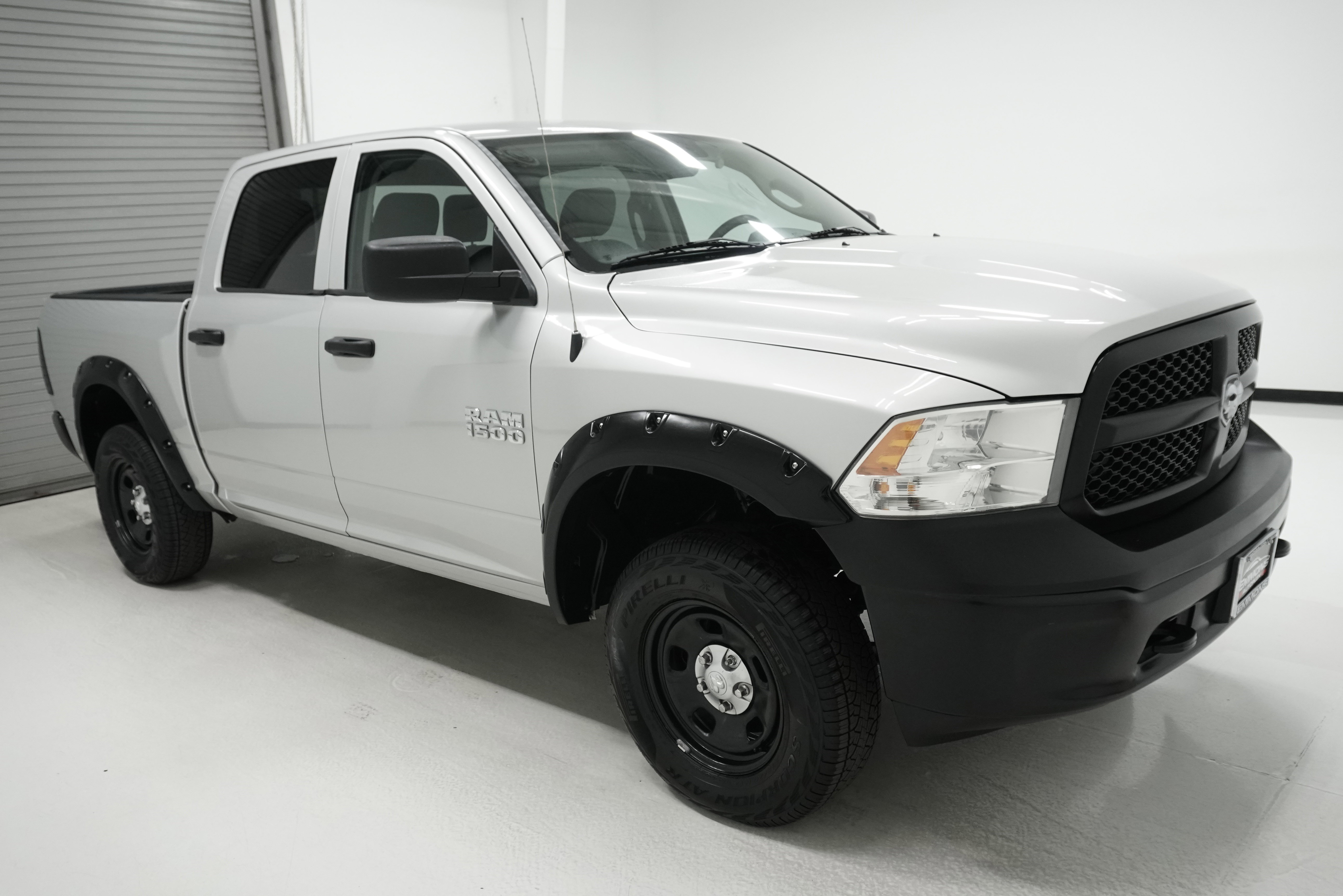 Used 2016 RAM 1500 Tradesman w/ Popular Equipment Group AWD/4WD image 3