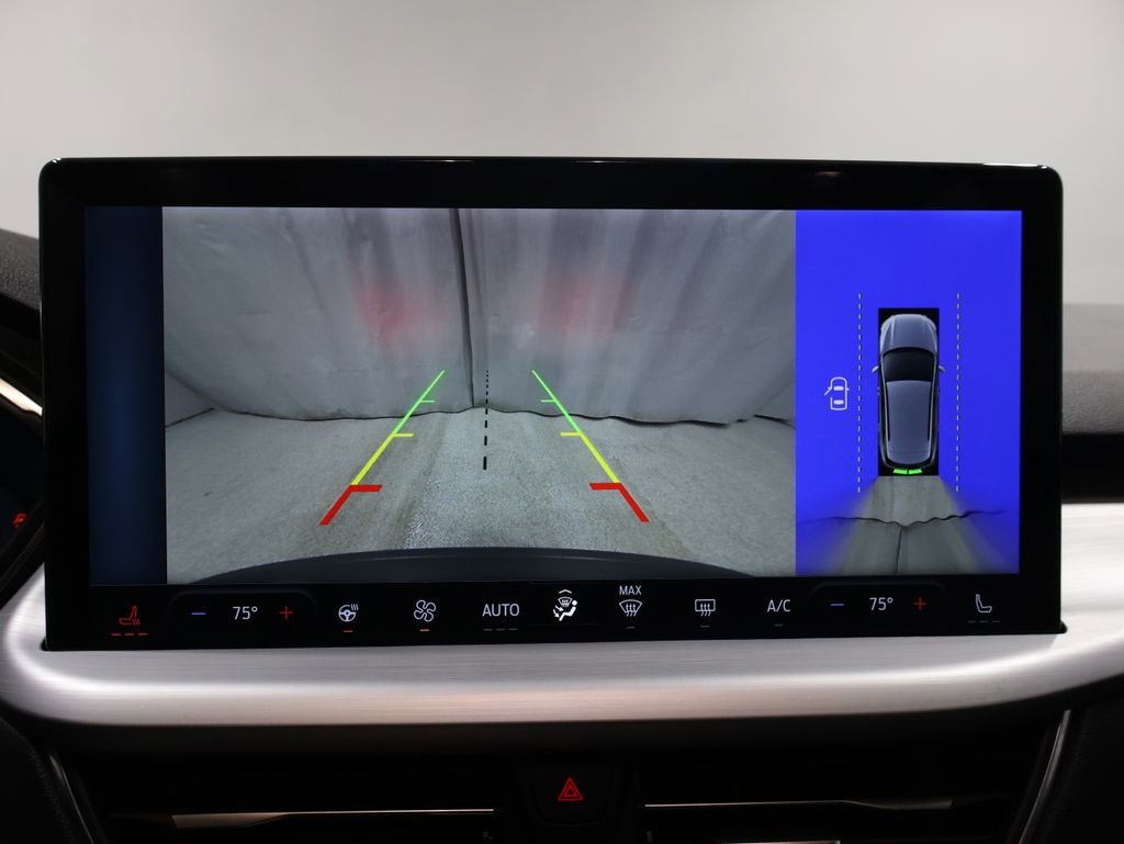 Used 2023 Ford Escape Platinum image 29