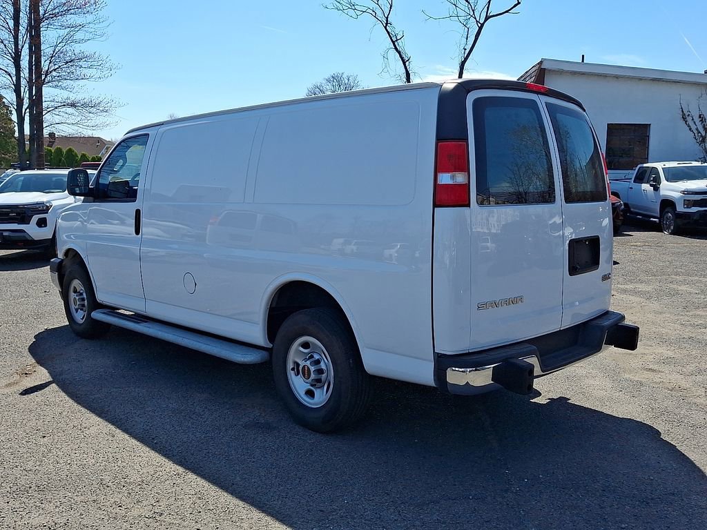 Used 2024 GMC Savana 2500 w/ Driver Convenience Package image 7