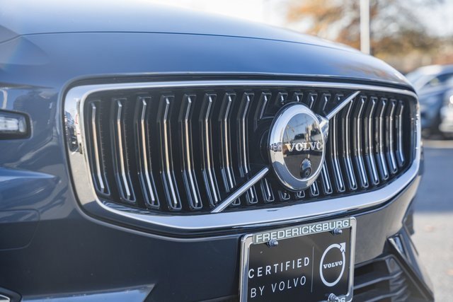 Certified 2023 Volvo S60 B5 Ultimate w/ Climate Package image 10