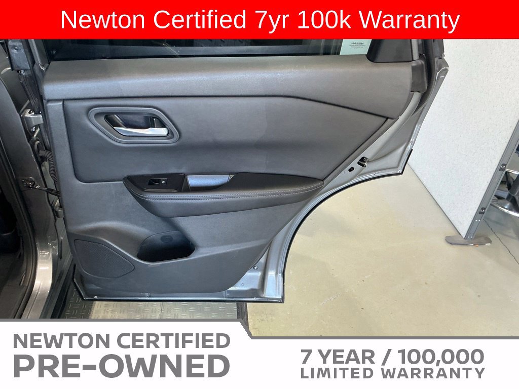 Used 2026 Nissan Rogue SV w/ Cold Weather Package FWD image 36