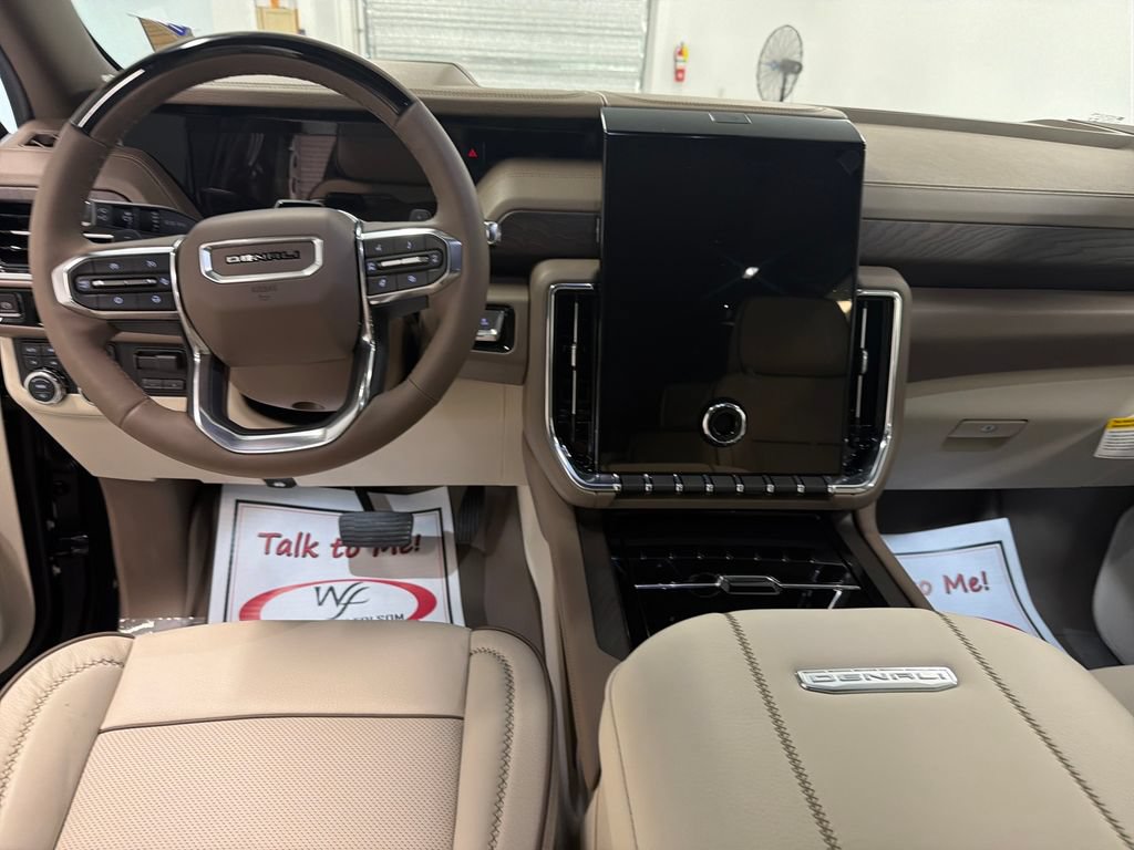 New 2026 GMC Yukon XL Denali w/ Denali Reserve Package AWD/4WD image 15