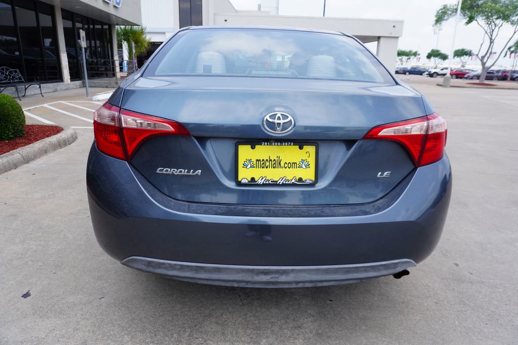 Used 2017 Toyota Corolla LE FWD image 5
