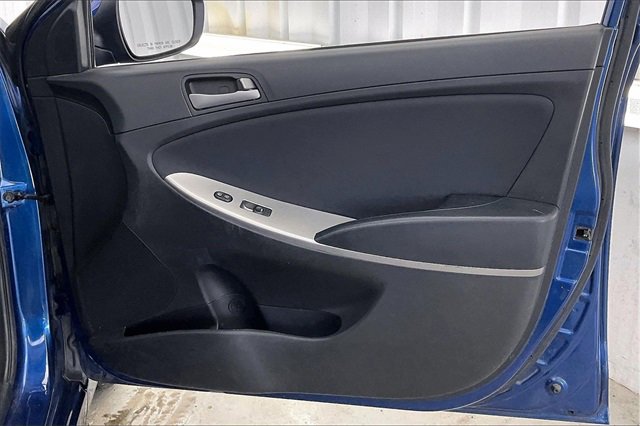 Used 2016 Hyundai Accent SE image 21