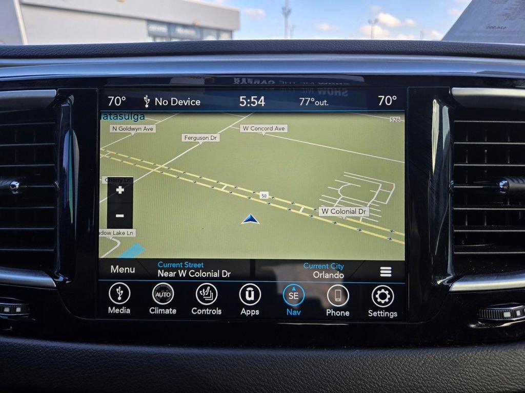 Used 2019 Chrysler Pacifica Touring-L Plus w/ Advanced Safetytec Group FWD image 29