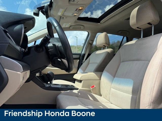 Used 2019 Subaru Outback 2.5i Premium image 18