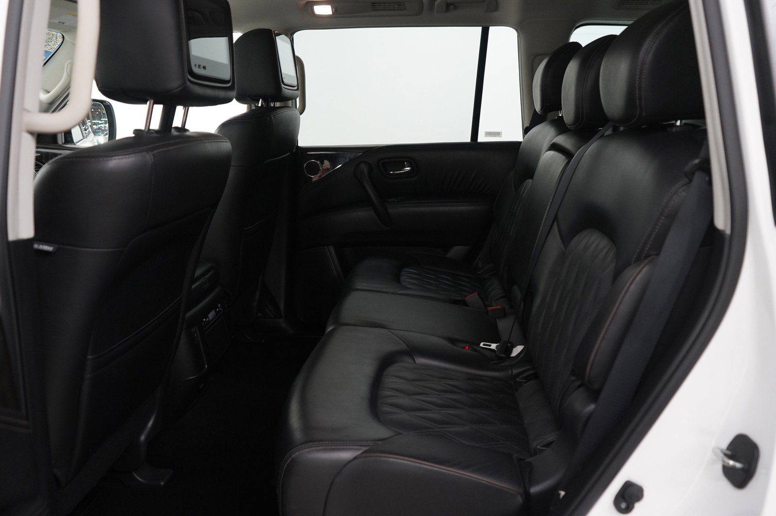 Used 2023 Nissan Armada Platinum w/ Cargo Package image 17