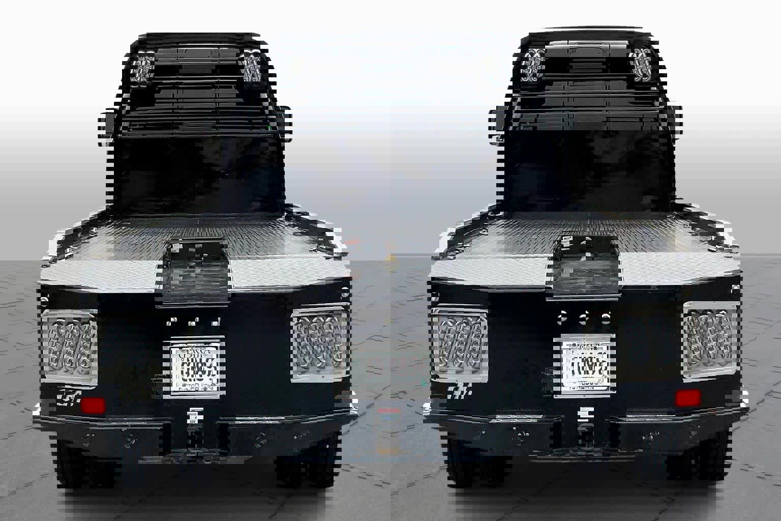 Used 2024 RAM 5500 Laramie image 4