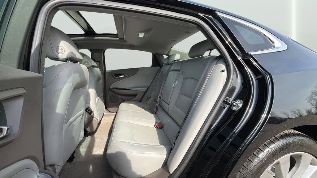 Used 2017 Chevrolet Malibu Premier w/ Premier Sun and Wheel Package image 25