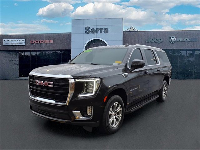 Used 2022 GMC Yukon XL SLE w/ Gmc Pro Safety Plus Package image 3