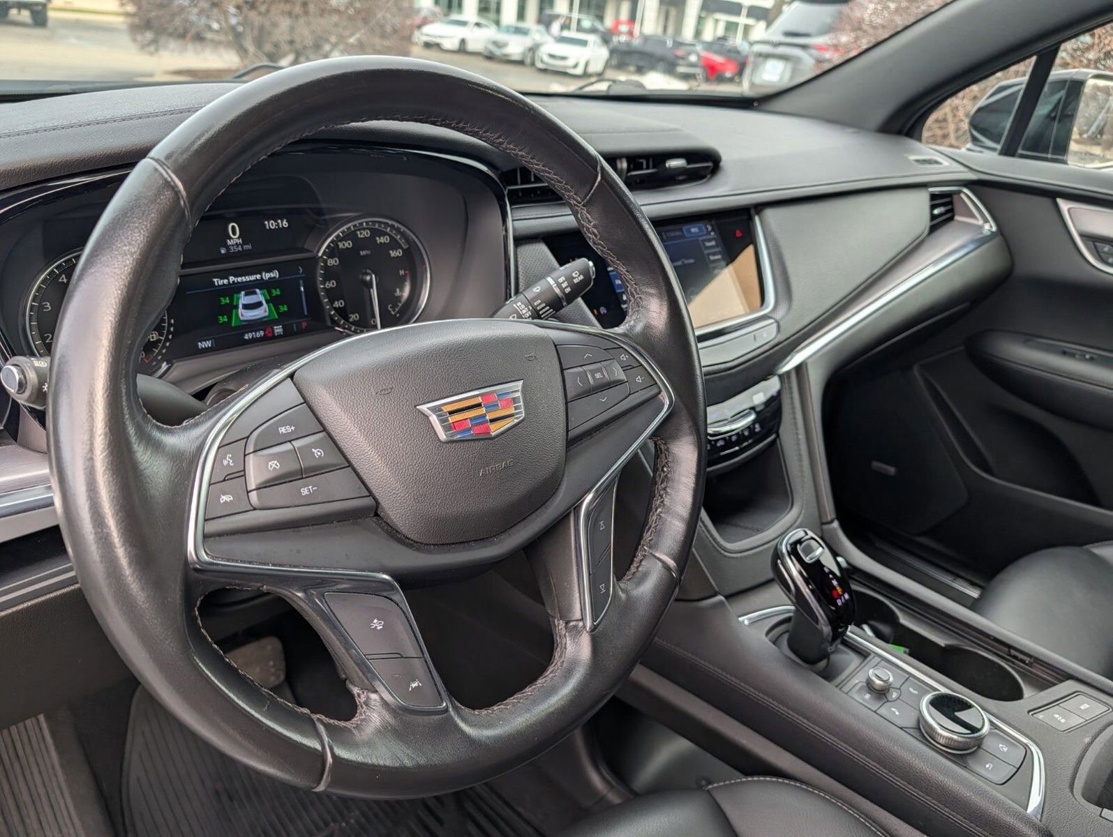 Used 2023 Cadillac XT5 Luxury image 33