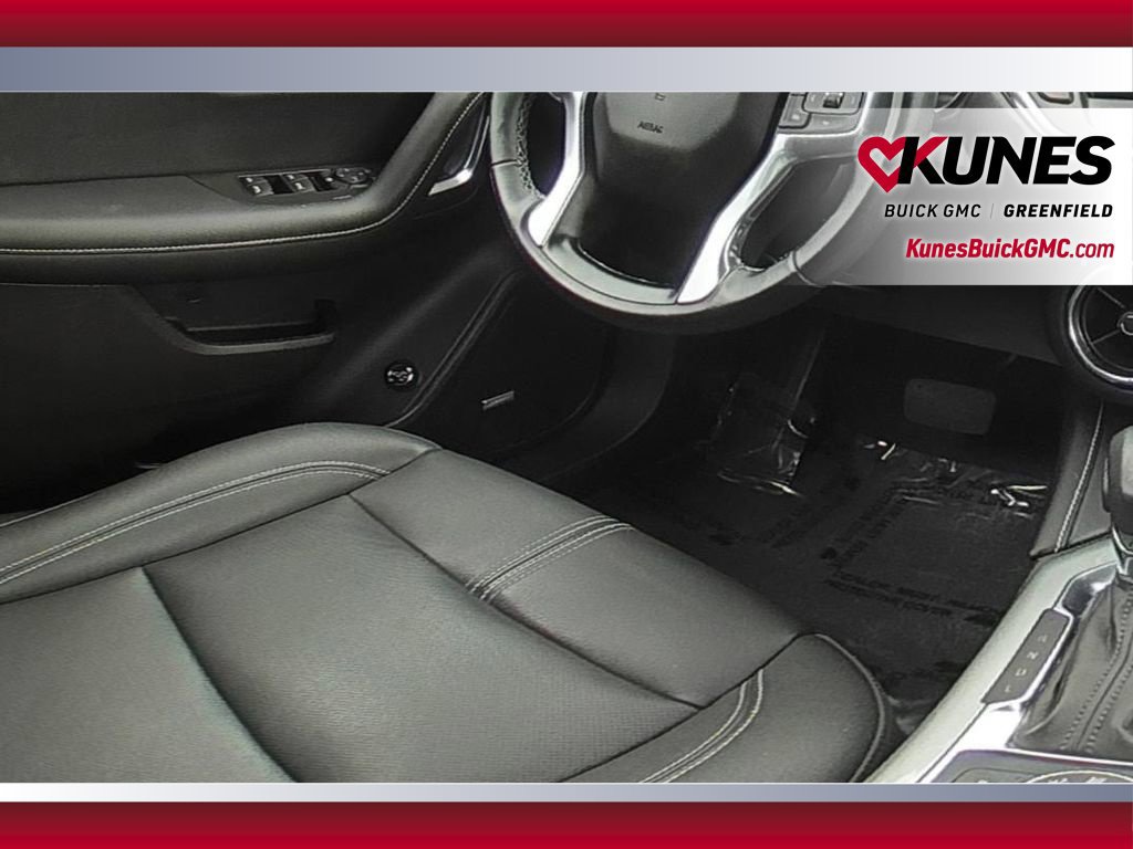 Used 2024 Chevrolet Blazer LT w/ Sound & Technology Package FWD image 30