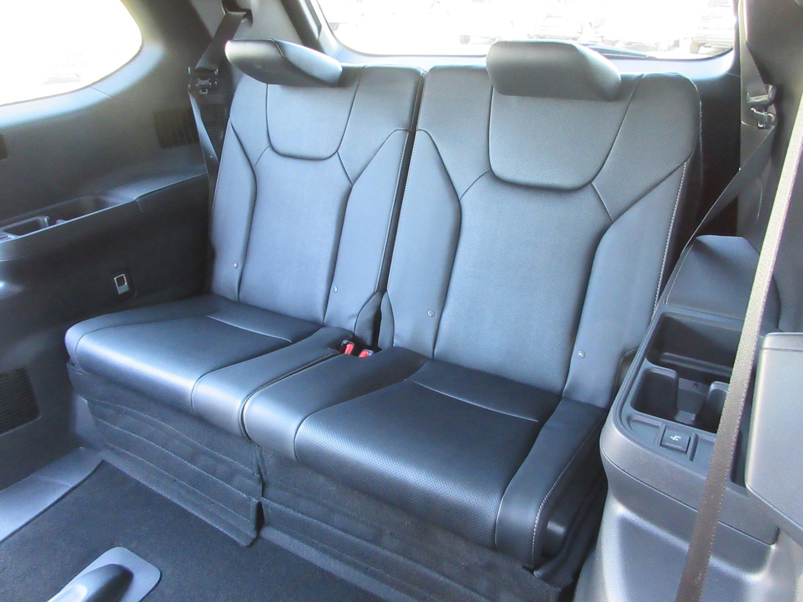 New 2026 Lexus TX 500h AWD image 20