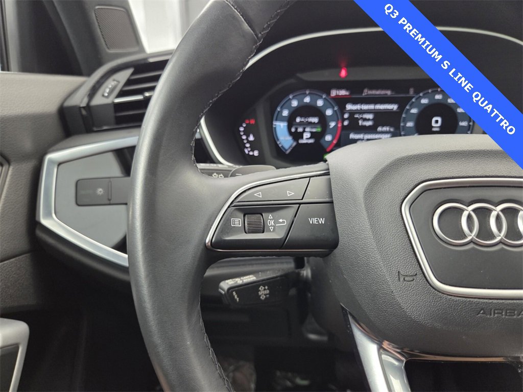 Used 2022 Audi Q3 2.0T Premium w/ Convenience Package image 31